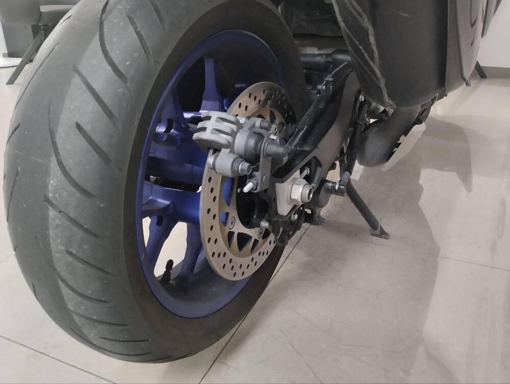 Yamaha T-Max 560 (2022 - 24) (10)