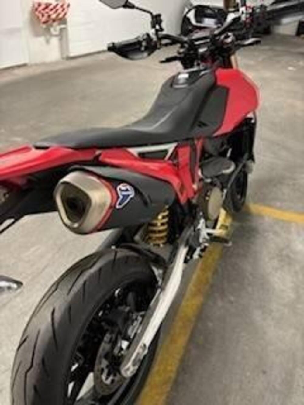 Ducati Hypermotard 698 Mono (2024 - 26) (3)