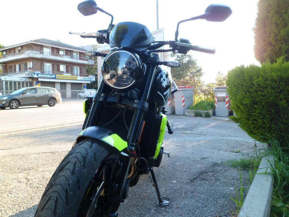 Triumph Trident 660 (2021 - 24) (3)