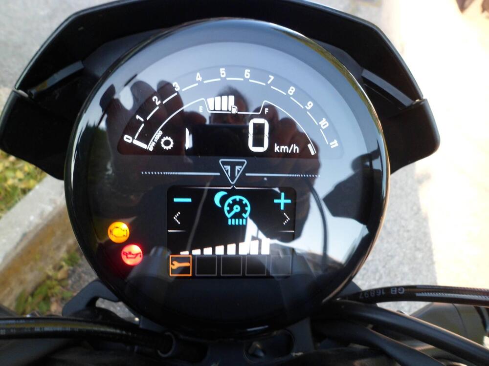 Triumph Trident 660 (2021 - 24) (10)