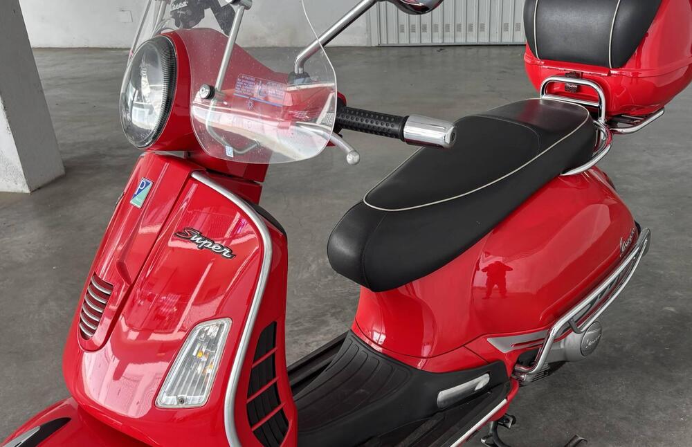 Vespa GTS 300 (2010 - 14) (6)