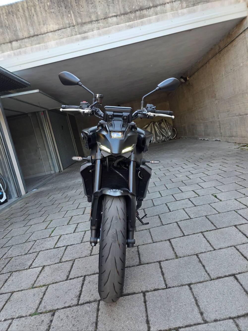 Yamaha MT-09 (2024 - 26) (2)