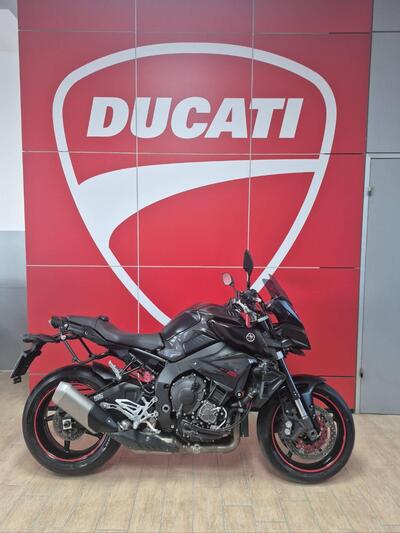 Yamaha MT-10 ABS (2016 - 17) usata