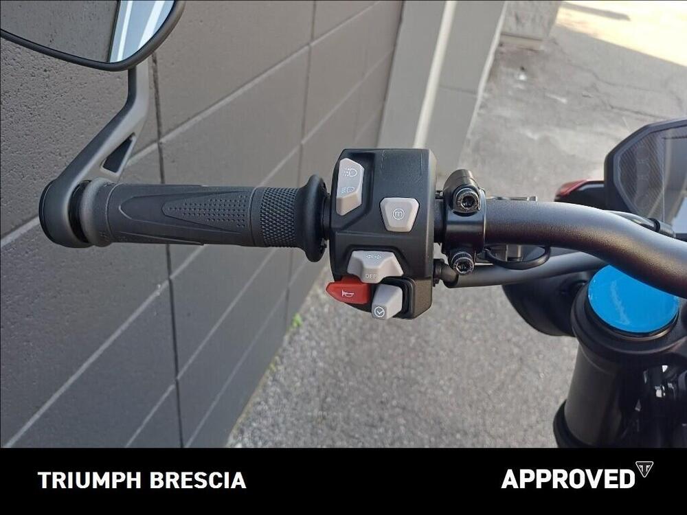 Triumph Street Triple 765 RS (2023 - 26) (9)