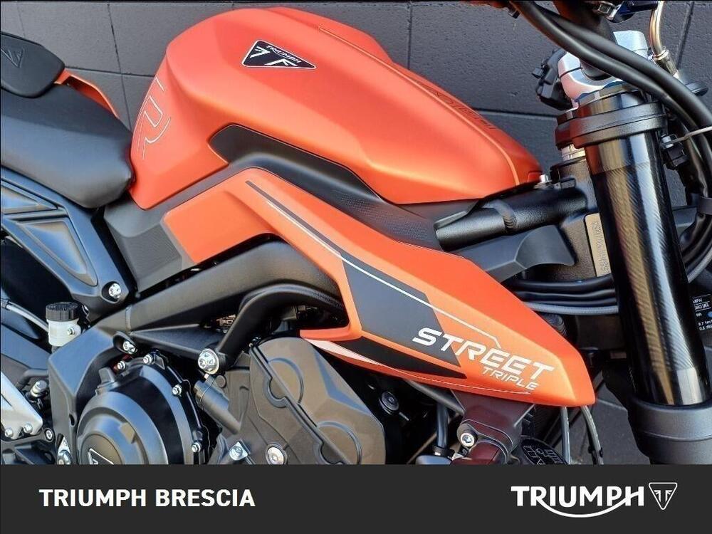 Triumph Street Triple 765 R (2023 - 26) (6)