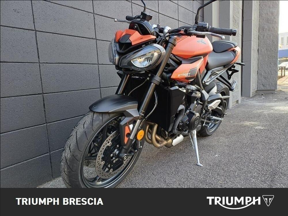 Triumph Street Triple 765 R (2023 - 26) (11)