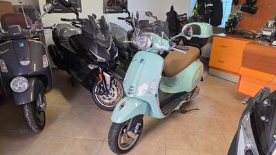 Vespa Primavera 150 (2021 - 23) usata