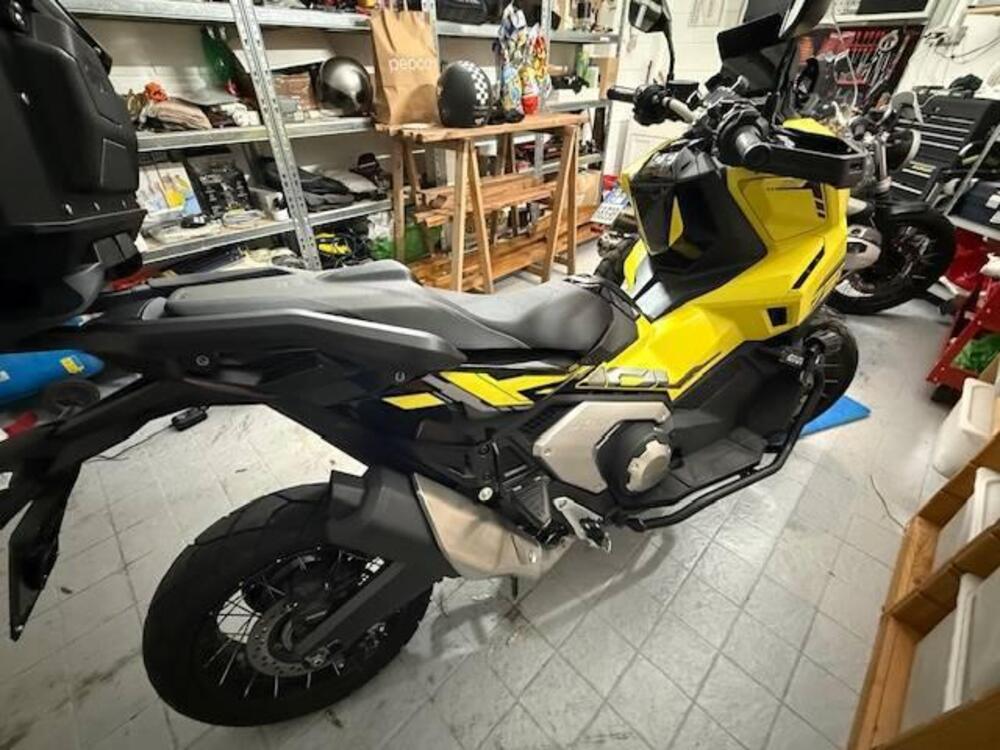 Honda X-ADV 750 Adventure (2025 - 26) (4)