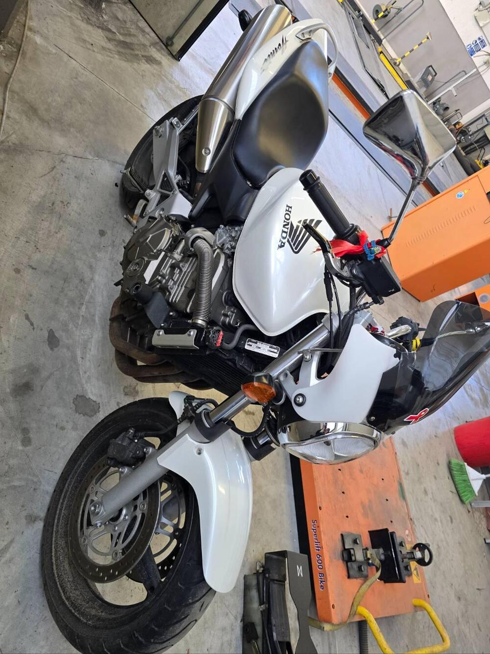 Honda Hornet 600 (2003 - 04) (7)