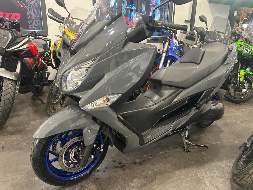 Suzuki Burgman 400 (2022 - 24) (14)