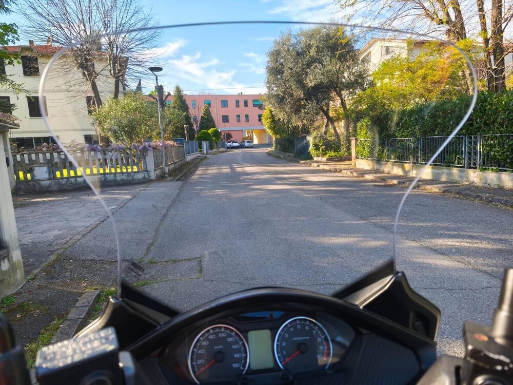 Vetro Alto Burgman 400 dal2018 Suzuki (3)