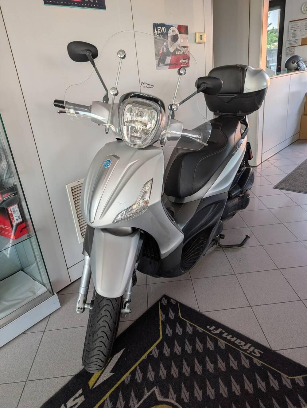 Piaggio Beverly 300 S i.e. ABS-ASR (2016 - 20)