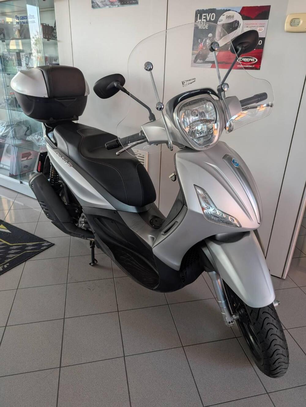 Piaggio Beverly 300 S i.e. ABS-ASR (2016 - 20) (4)