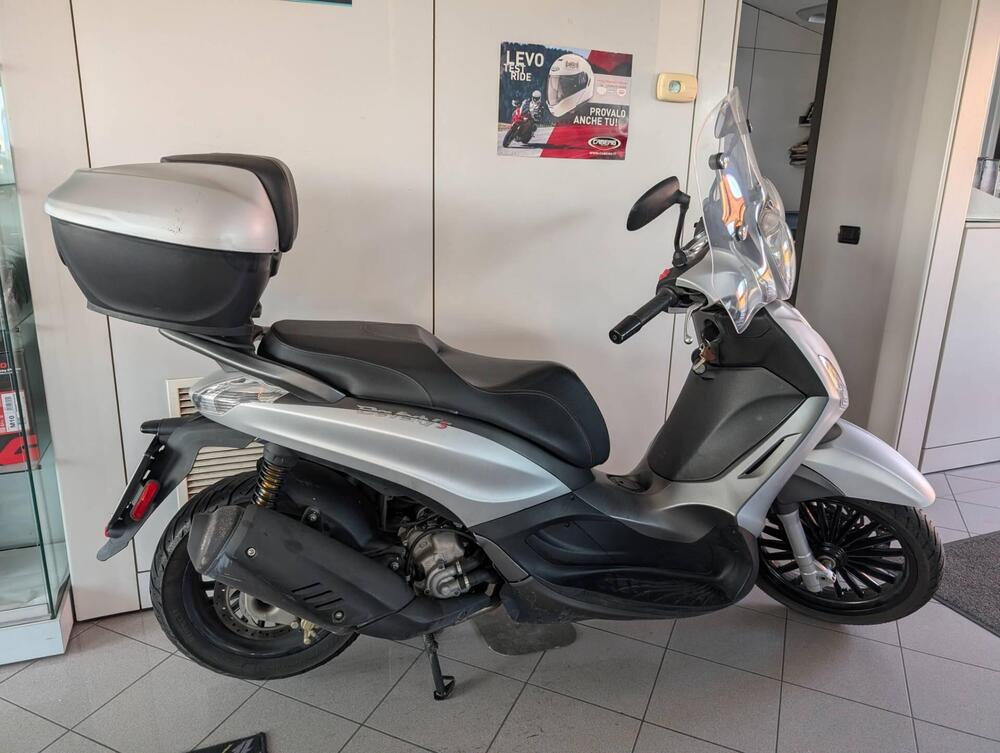 Piaggio Beverly 300 S i.e. ABS-ASR (2016 - 20) (5)