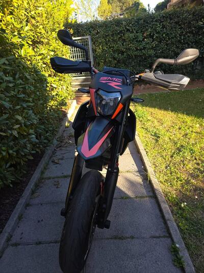 KTM 690 SMC R (2019 - 20) usata