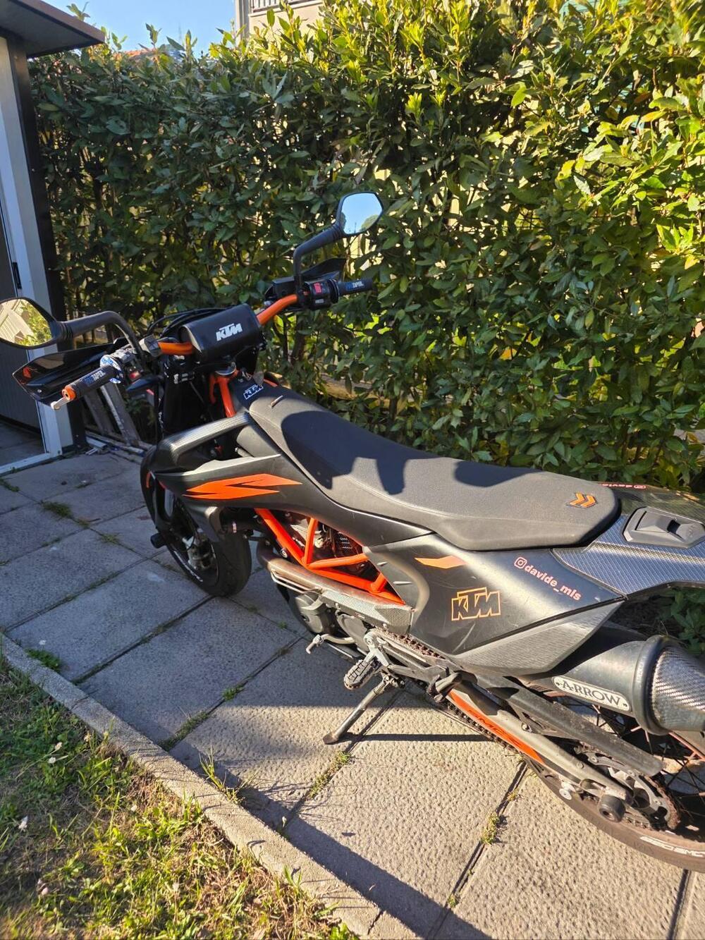 KTM 690 SMC R (2019 - 20) (4)