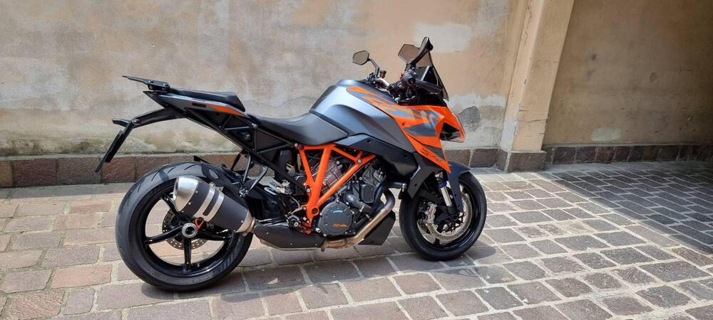 KTM 1290 Super Duke GT (2022 - 25) (8)