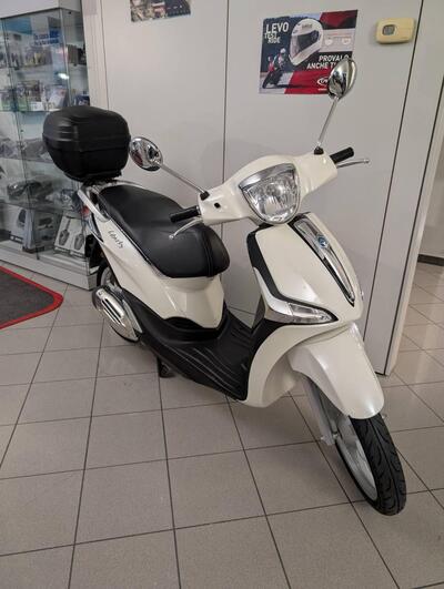 Piaggio Liberty 50 i-get (2016 - 18) usata