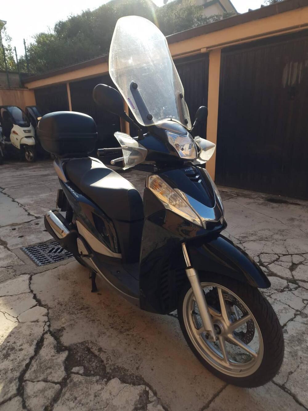 Honda SH 300 i (2011 - 14) (2)