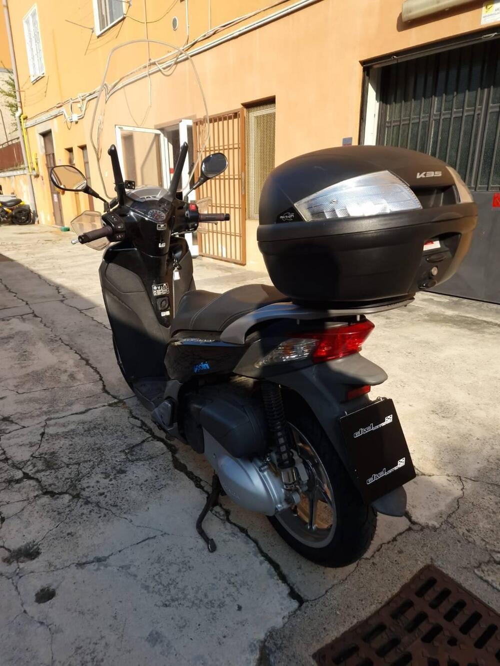 Honda SH 300 i (2011 - 14) (6)