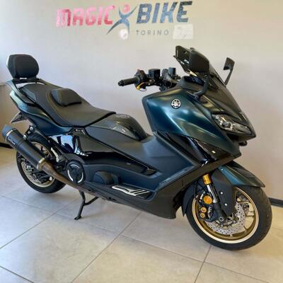 Yamaha T-Max 560 Tech Max (2022 - 24) usata