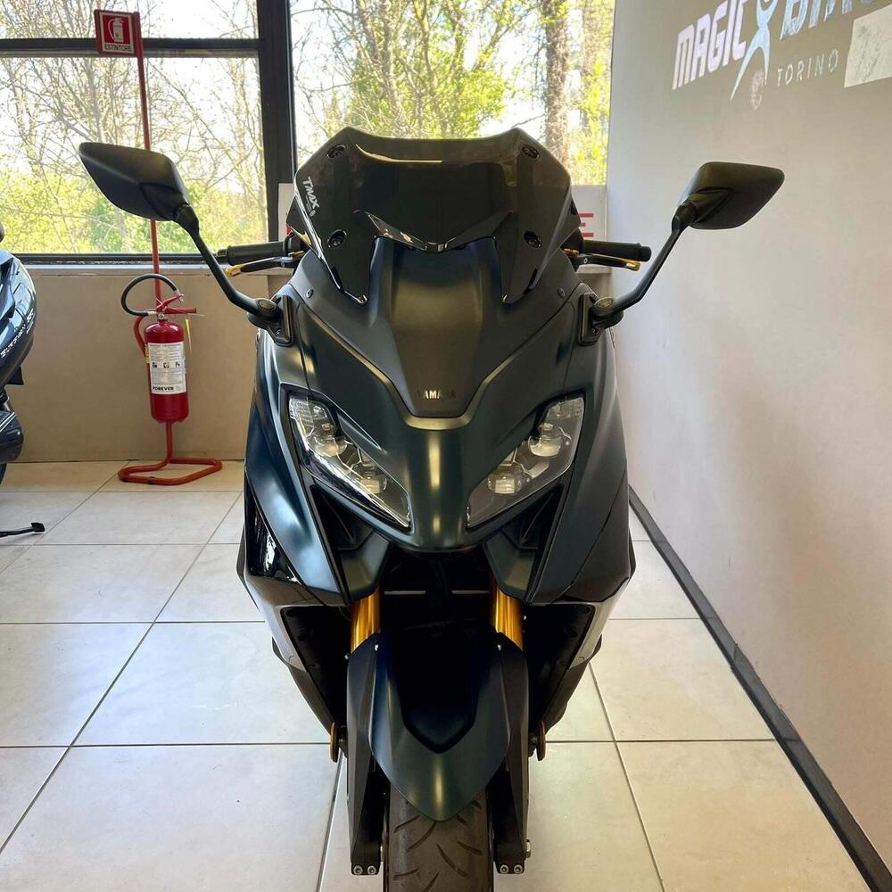 Yamaha T-Max 560 Tech Max (2022 - 24) (5)