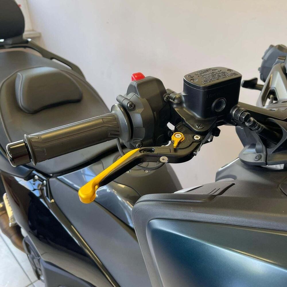 Yamaha T-Max 560 Tech Max (2022 - 24) (10)