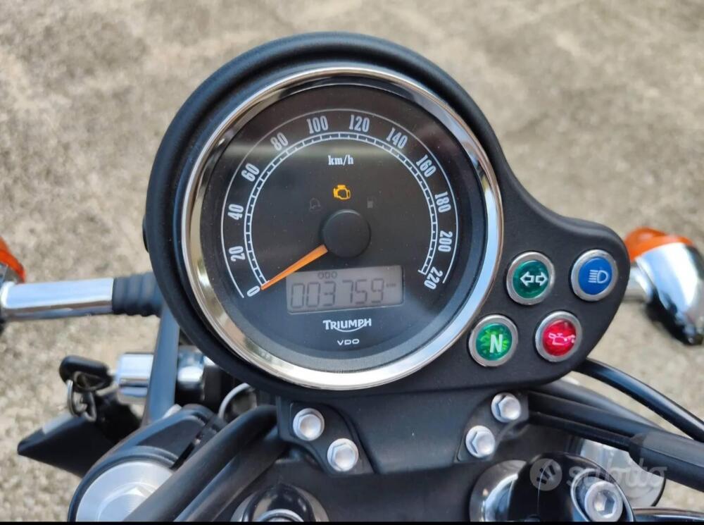 Triumph Bonneville (2007 - 16) (5)