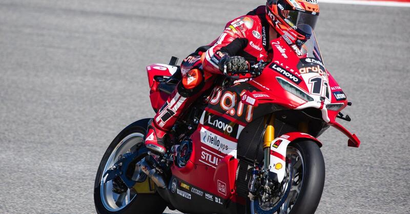 Bulega in GP. Martinelli: &ldquo;Priorit&agrave; a Ducati, ma stiamo parlando anche con altri team&rdquo; 