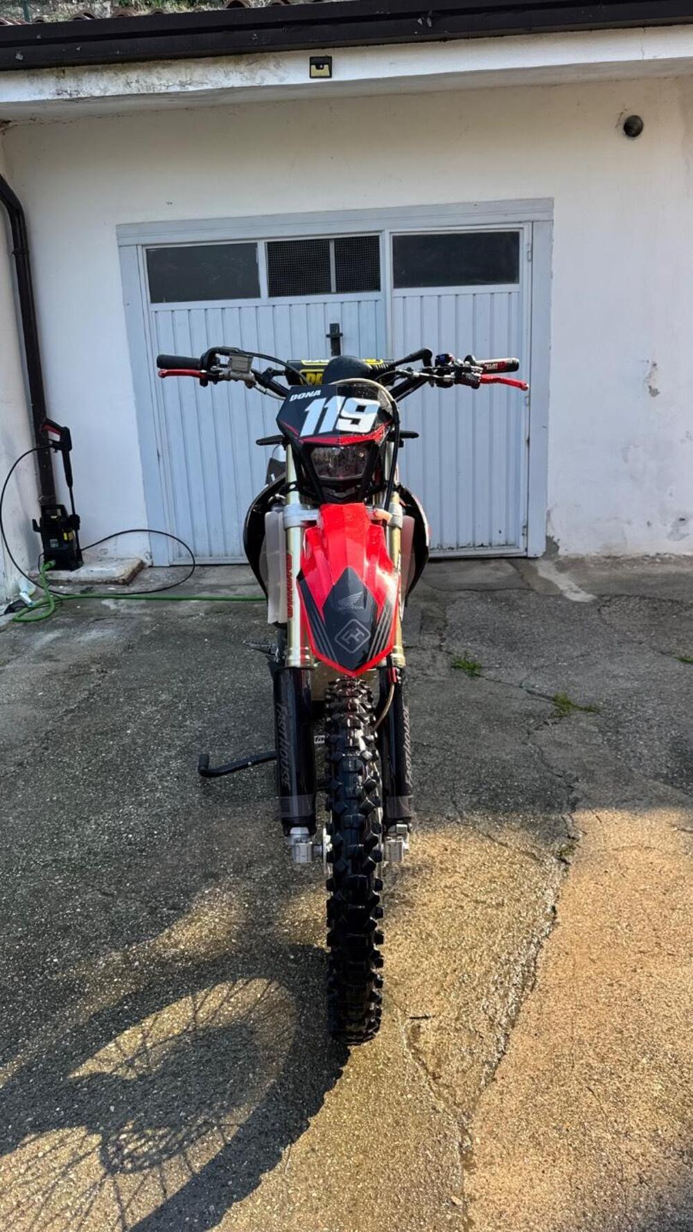 Honda CRF 250R (2007) (3)