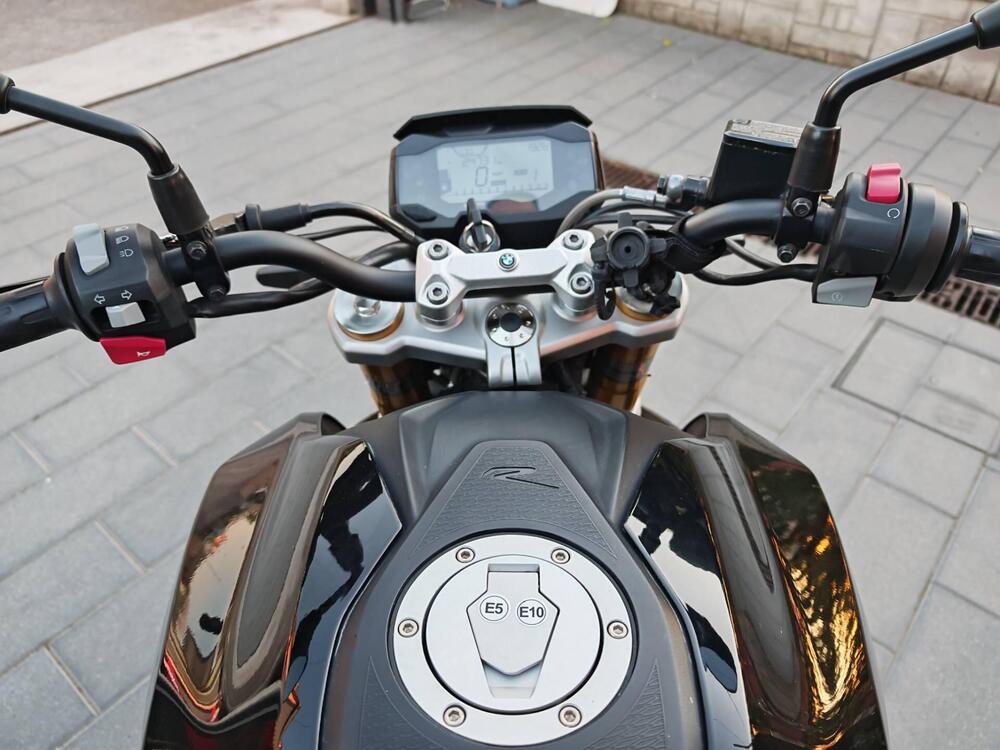 Bmw G 310 R (2021 - 25) (8)