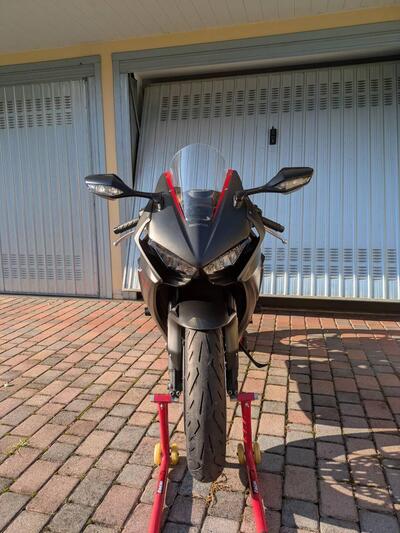 Honda CBR 1000 RR Fireblade (2017 - 19) usata