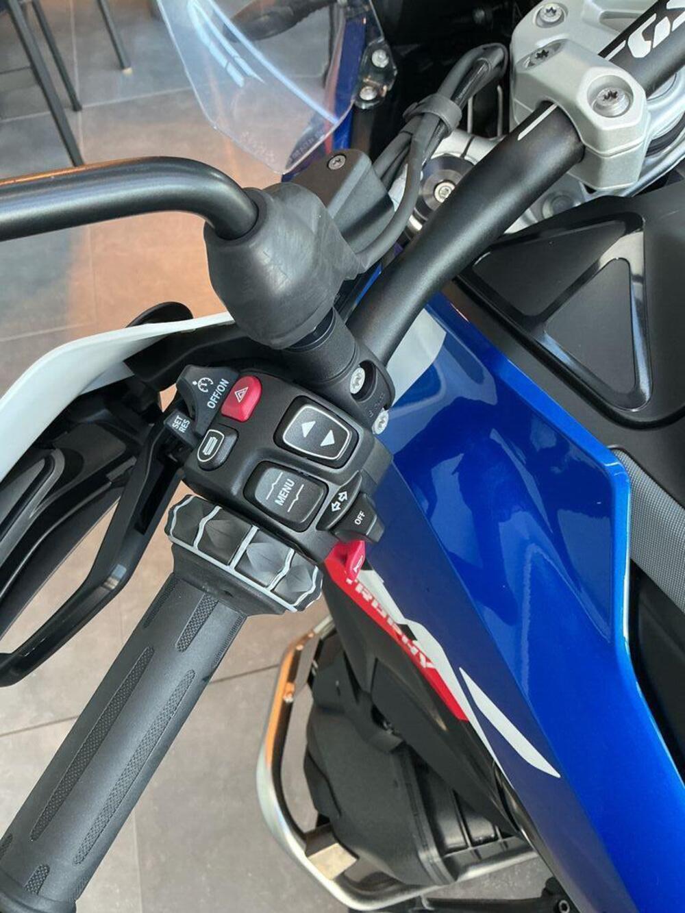 Bmw R 1300 GS (2023 - 26) (7)