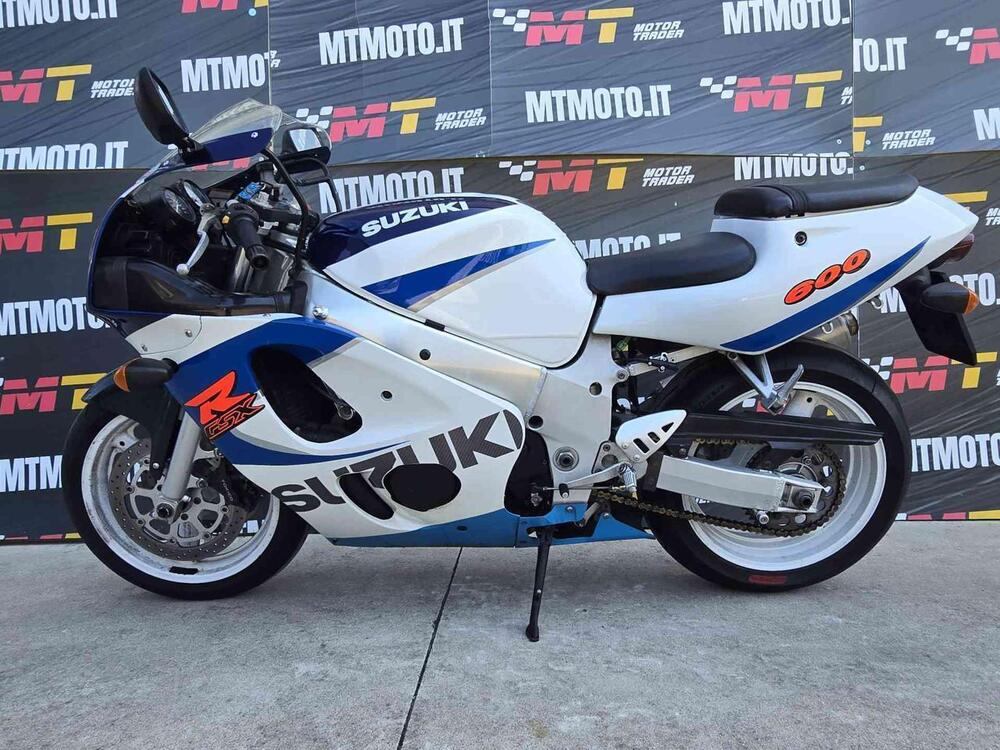Suzuki GSX R 600 (1997 - 00) (2)