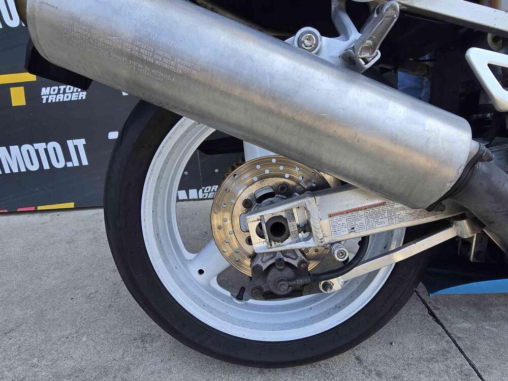 Suzuki GSX R 600 (1997 - 00) (19)