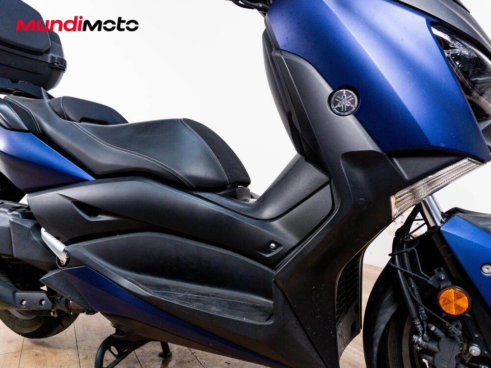Yamaha X-Max 400 Iron Max ABS (2016) (5)