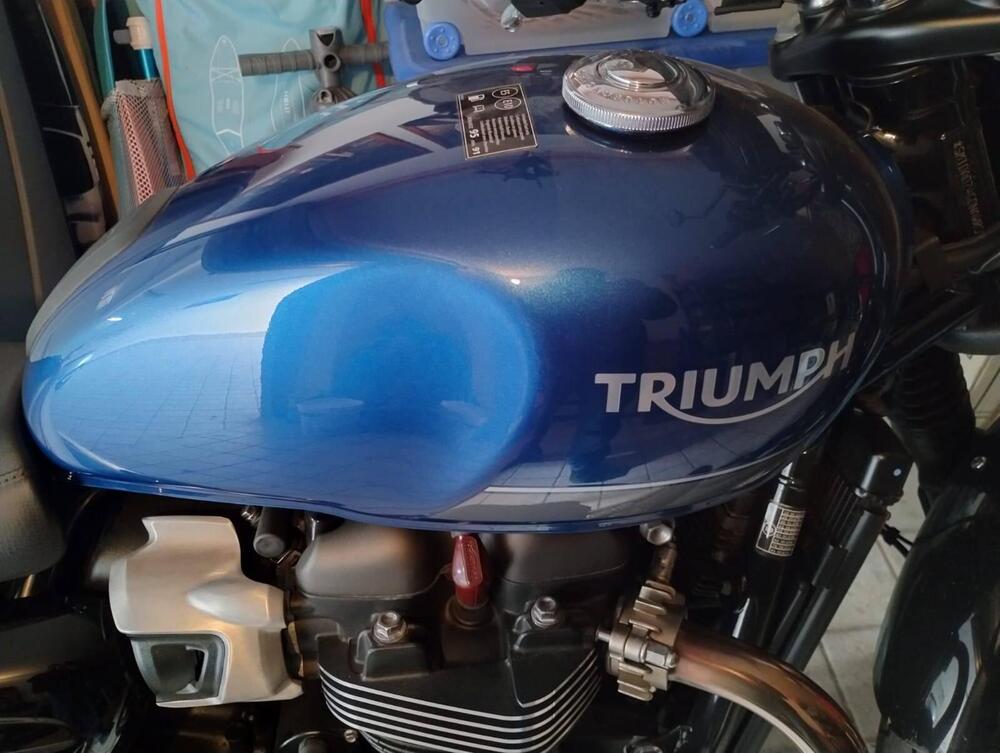 Triumph Street Twin 900 (2021 - 22) (7)