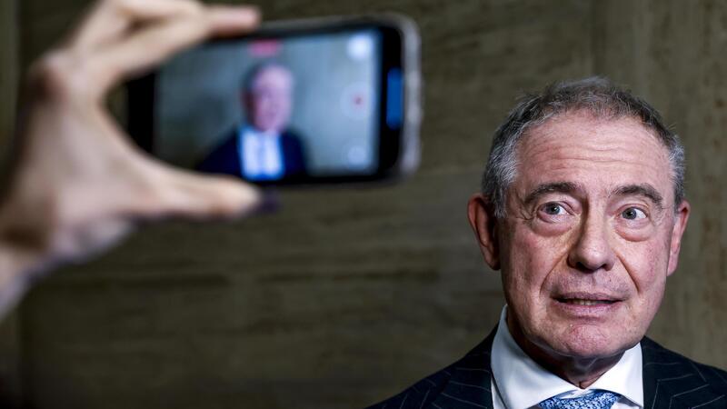 Benzina e gasolio non scendono: il governo convoca le compagnie petrolifere