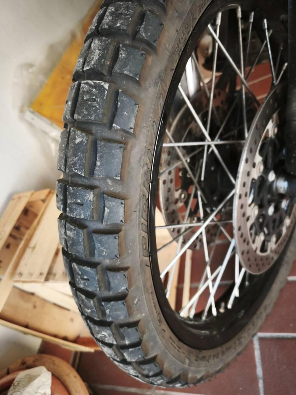 Triumph Tiger 800 XC (2011 - 12) (2)