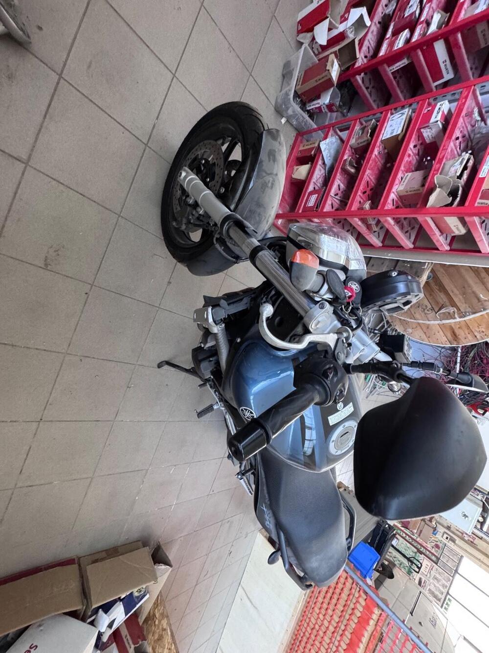 Yamaha FZ6 (2004 - 07) (4)