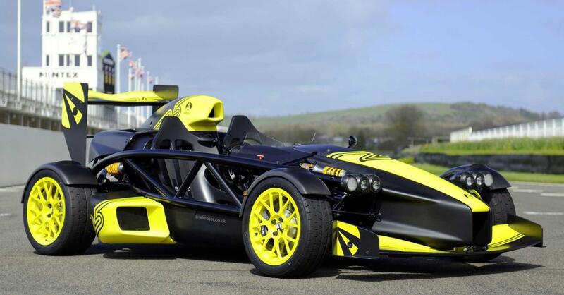 &Egrave; davvero legale su strada? La Ariel Atom 4RR ha 525 CV, pesa nulla e umilia qualsiasi hypercar