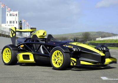 È davvero legale su strada? La Ariel Atom 4RR ha 525 CV, pesa nulla e umilia qualsiasi hypercar
