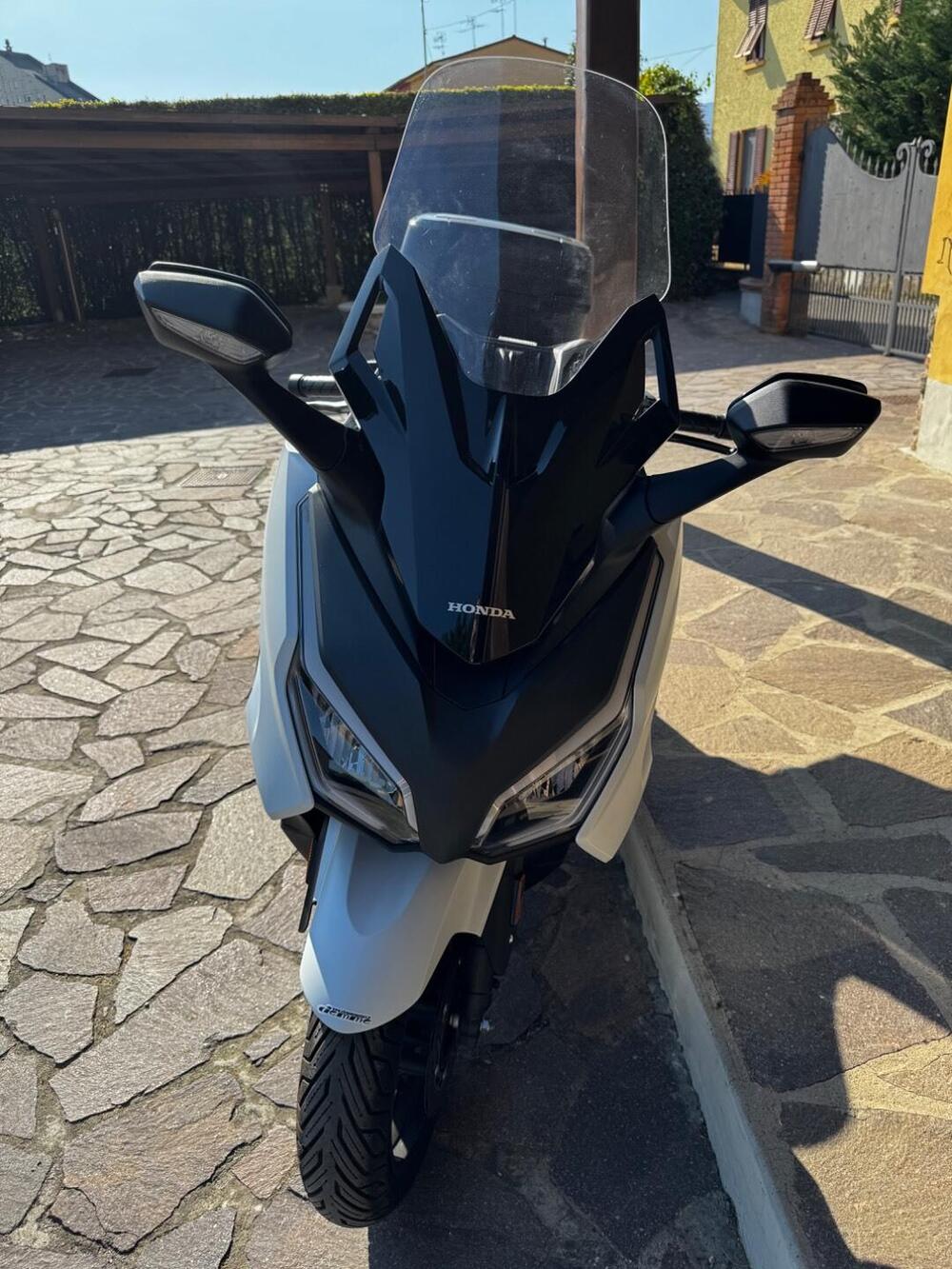 Honda Forza 350 (2022 - 24) (6)