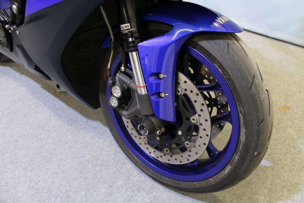 Yamaha YZF R1 (2020 - 25) (6)