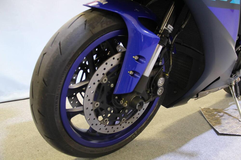 Yamaha YZF R1 (2020 - 25) (13)