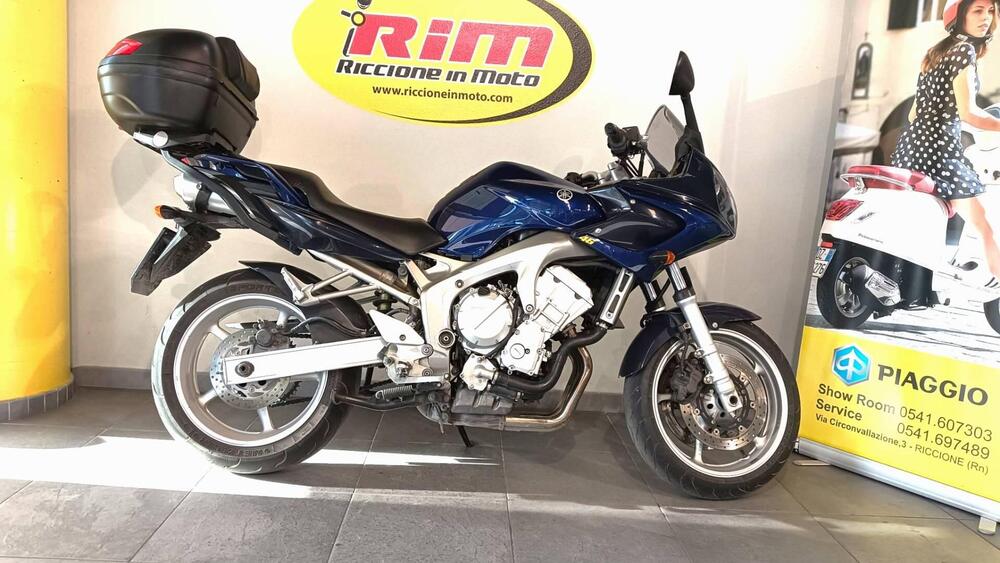 Yamaha FZ6 Fazer (2004 - 07) (2)