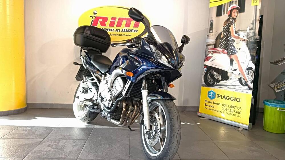 Yamaha FZ6 Fazer (2004 - 07) (3)