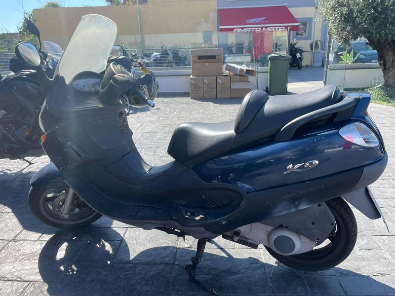 Piaggio X9 180 Amalfi (3)