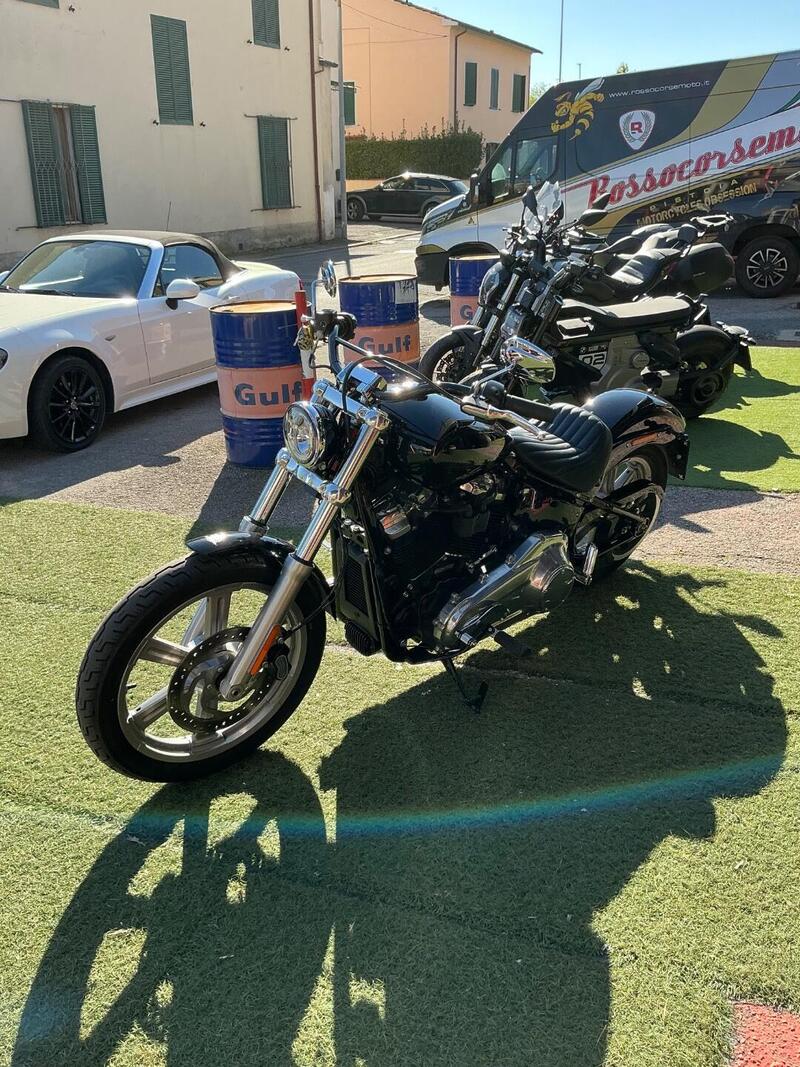 Harley-Davidson Softail Standard (2020) - FXST (4)