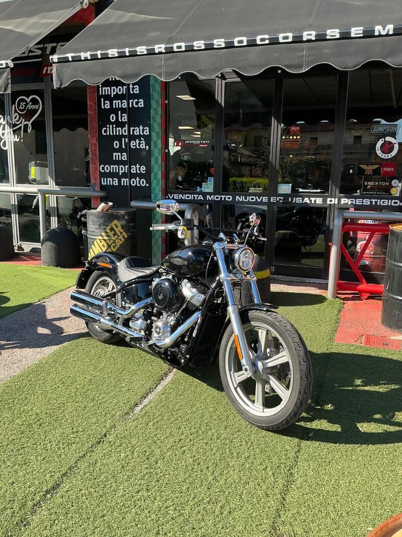 Harley-Davidson Softail Standard (2020) - FXST (5)